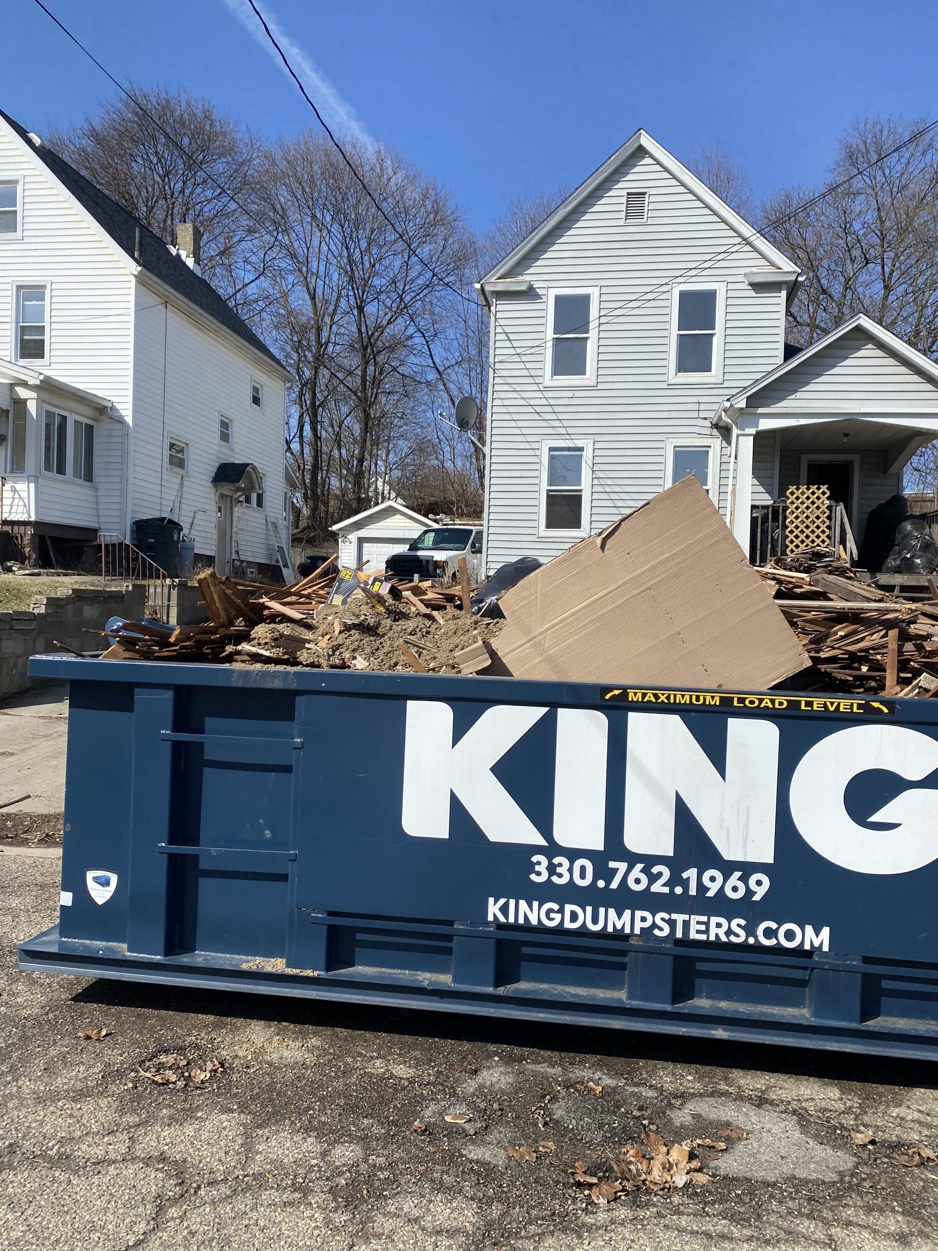 10 yard dumpster in Copley, Ohio